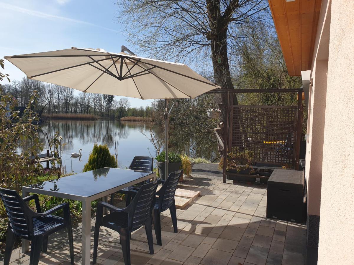 Ferienoase An Der Wublitz Villa Potsdam Buitenkant foto